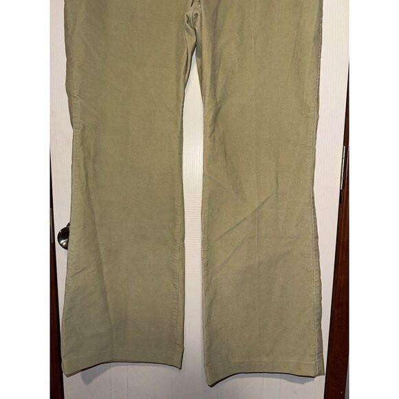 NWT Lands End Modern Fit Flat Front Boot Cut Cordory Pant โSize 12 X 29 - Picture 3 of 10